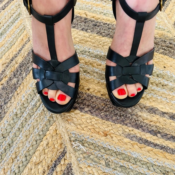 EUC YSL Tribute sandals w/original box size 38. Made to honor his passing in ‘08 - Picture 2 of 3